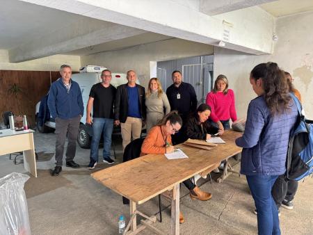 Líder do Governo participa da entrega de kits alimentação da Agricultura Familiar