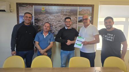 Representante da Sonhagro visita a Câmara de Vereadores