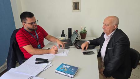 Vereador busca informações sobre projetos e ações do Planejamento e da Saúde