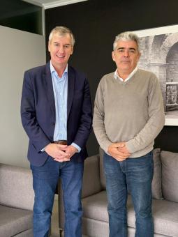 Vereador Paulo Pereira garante R$ 100 mil para eventos culturais em Caçapava do Sul Vereador Paulo Pereira garante R$ 100 mil para eventos culturais em Caçapava do Sul