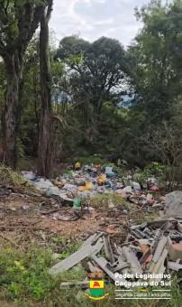 Caminhão da coleta de lixo no Rincão dos Paz estenderá o trajeto em 2km Caminhão da coleta de lixo no Rincão dos Paz estenderá o trajeto em 2km