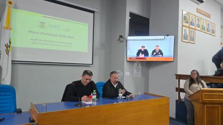 Audiência pública para debater o orçamento municipal.