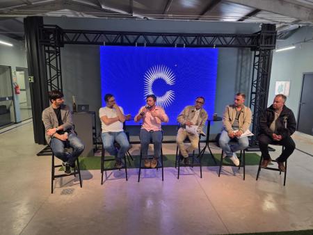 Líderes de bancada participam de painel no Clareira Hub